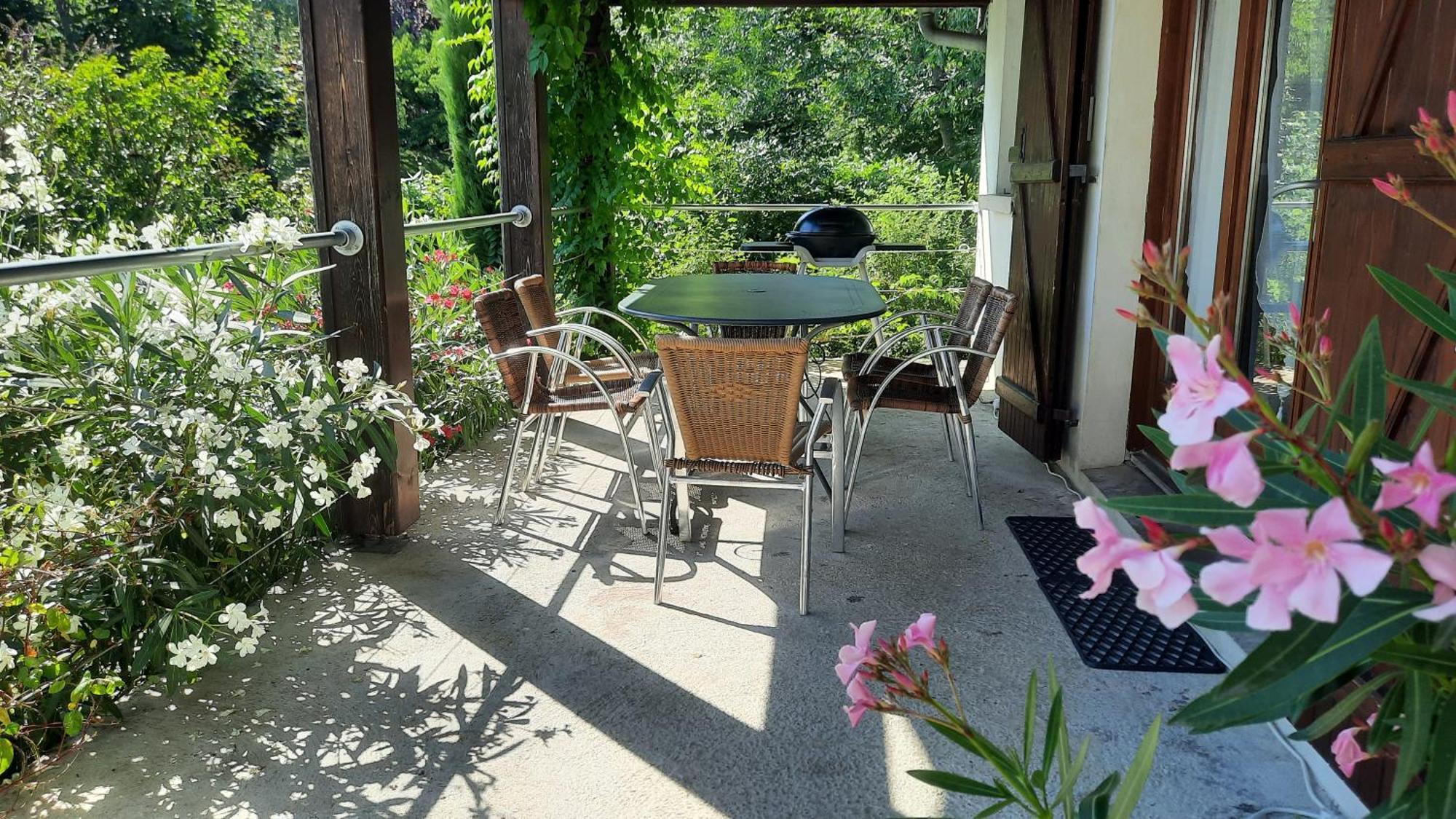 Dependance Guest House Proche Lyon Craponne Eksteriør billede